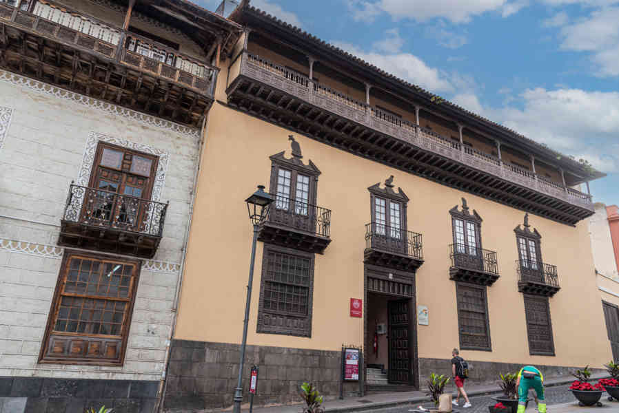Tenerife 161 - La Orotava - Casa Jiménez de Franchy.jpg